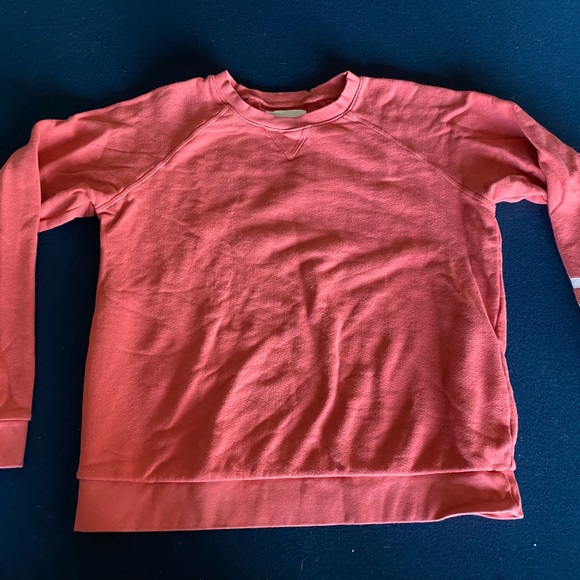 SOL ANGELES sweatshirt⚡️EUC⚡️worn once( too snug for me!) CUTE and COMFY!! - Picture 10 of 13